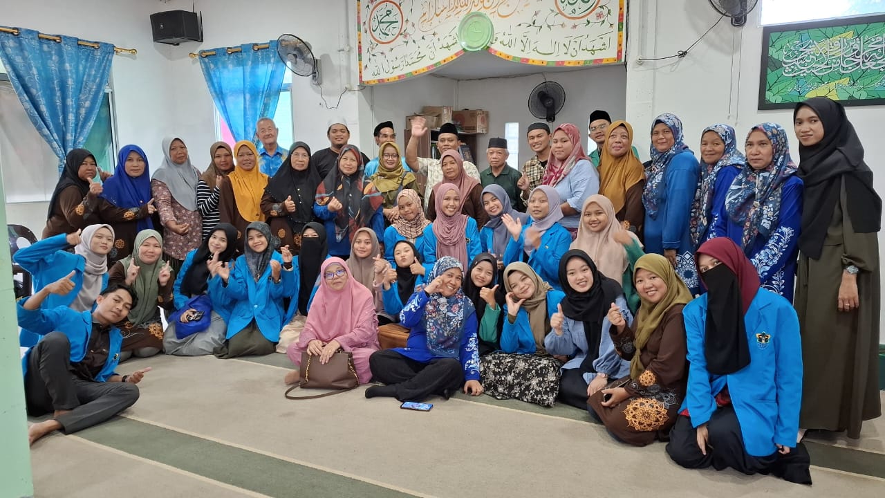 STUDENT MOBILITY: Mahasiswa SAA ikuti PkM Internasional di Kp Temaga Dayak Sarawak Malaysia